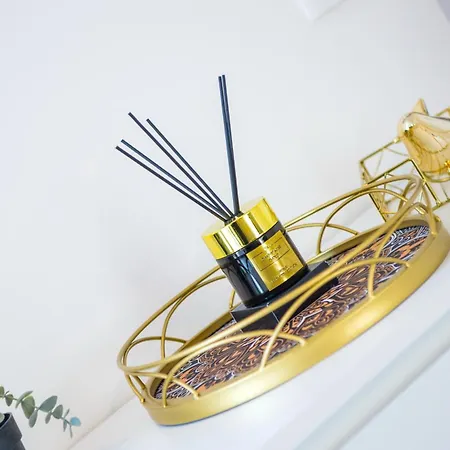 Luxe Bridge Escape Apartment