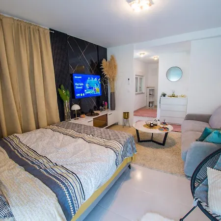 Apartment Luxe Bridge Escape