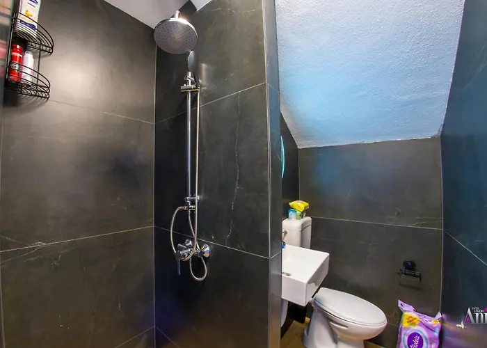 Luxe Bridge Escape *