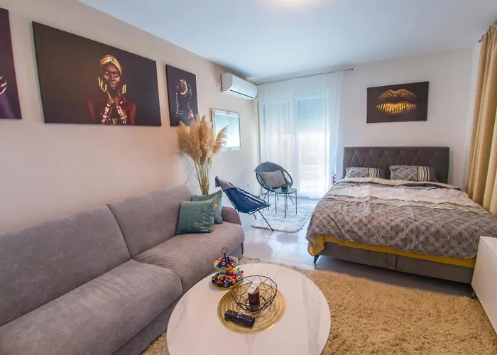 Luxe Bridge Escape * Μόσταρ